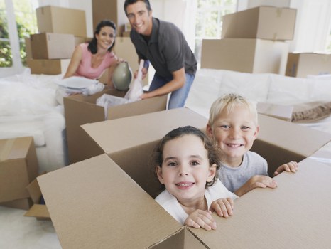 Furniture disassembly and reassembly service during a house move